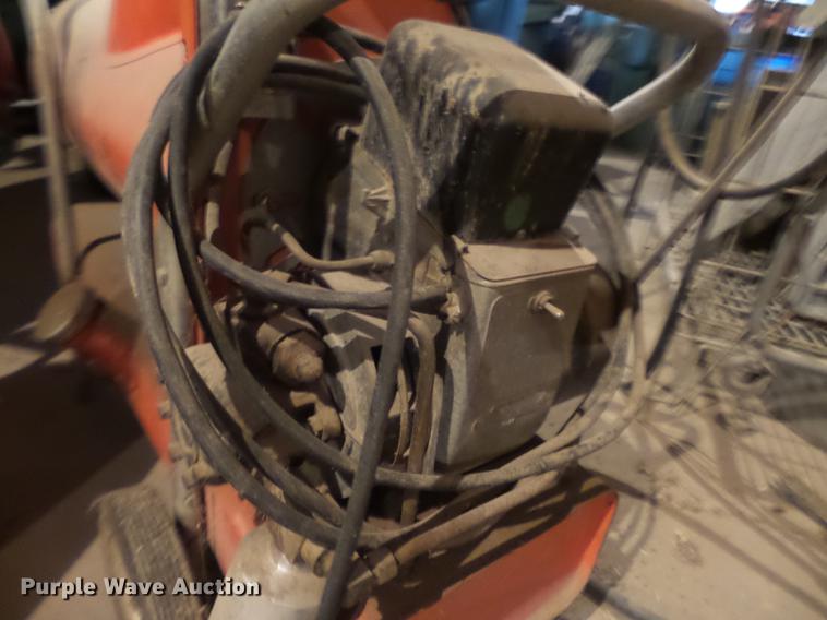 image for item DE9215 Champion 158T heater