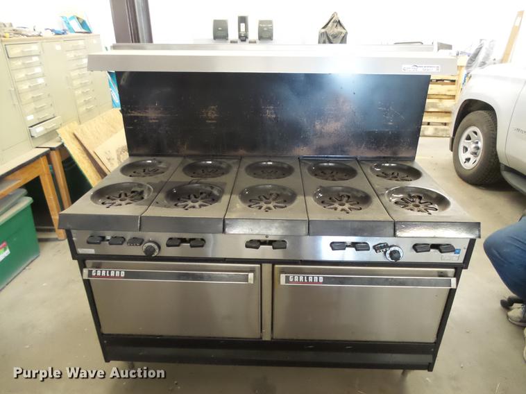 image for item DE9217 1987 Garland stainless steel range/double range