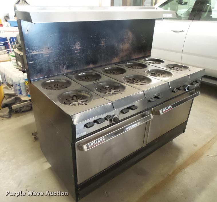 image for item DE9217 1987 Garland stainless steel range/double range