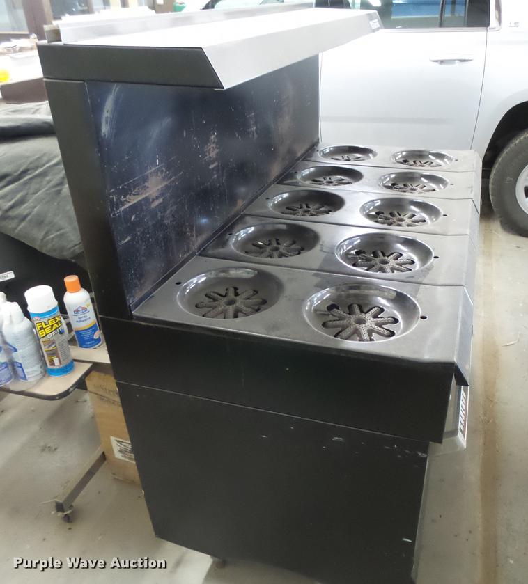 image for item DE9217 1987 Garland stainless steel range/double range