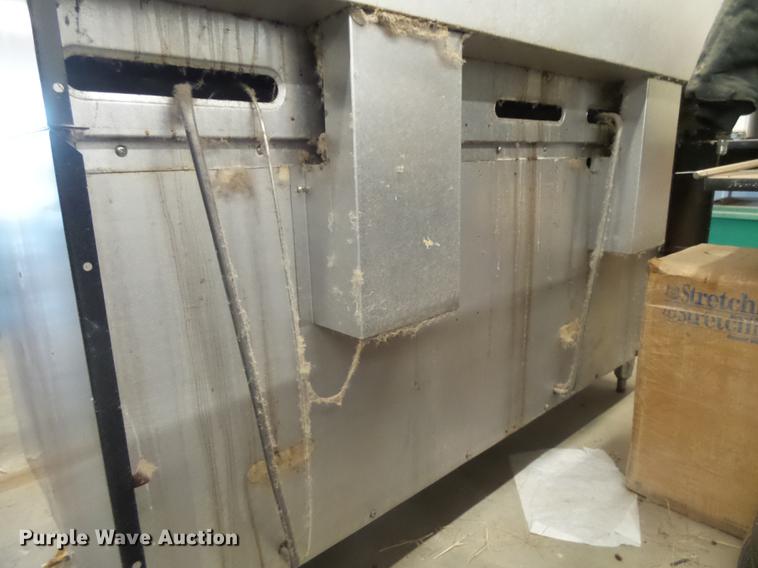 image for item DE9217 1987 Garland stainless steel range/double range