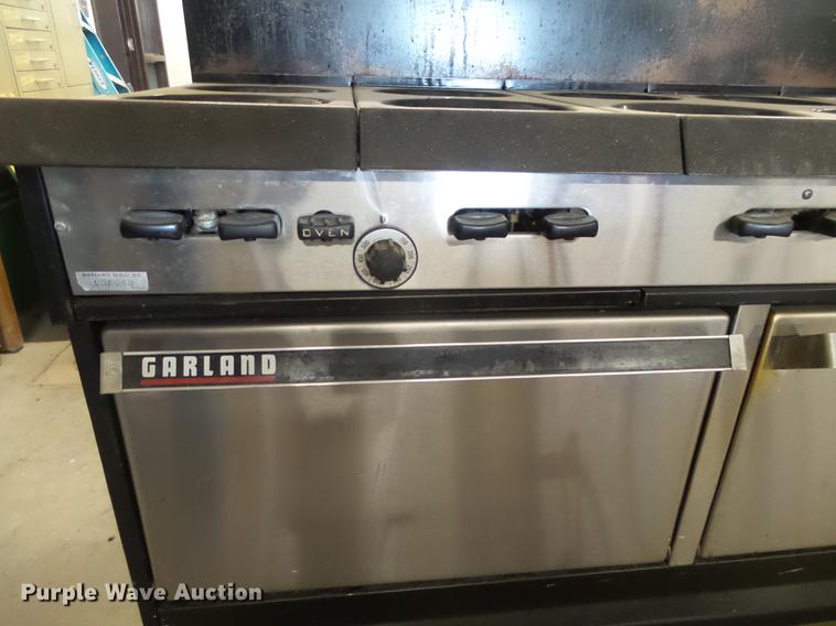 image for item DE9217 1987 Garland stainless steel range/double range