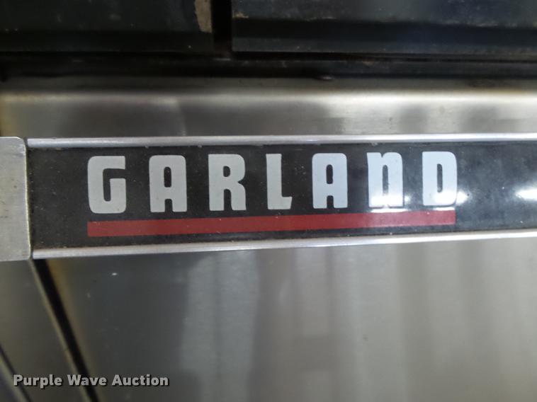 image for item DE9217 1987 Garland stainless steel range/double range