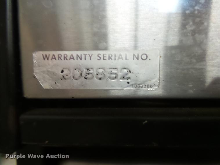 image for item DE9217 1987 Garland stainless steel range/double range