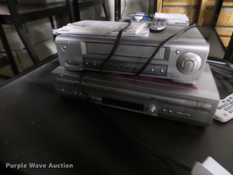 image for item DE9247 Electronics