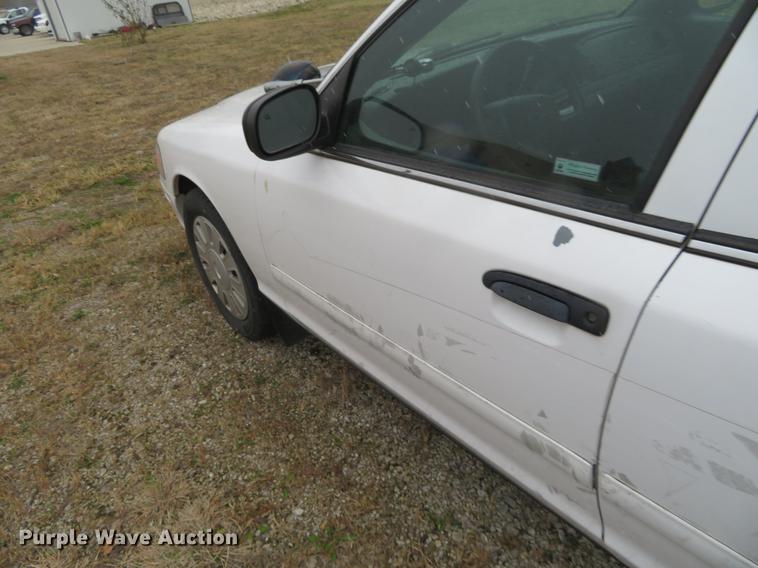 image for item DF9853 2008 Ford Crown Victoria Police Interceptor