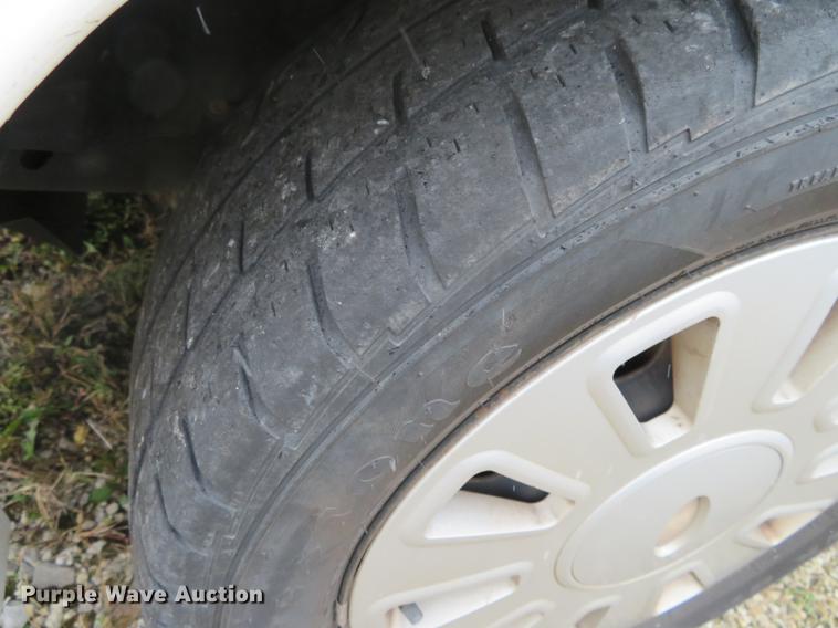 image for item DF9853 2008 Ford Crown Victoria Police Interceptor