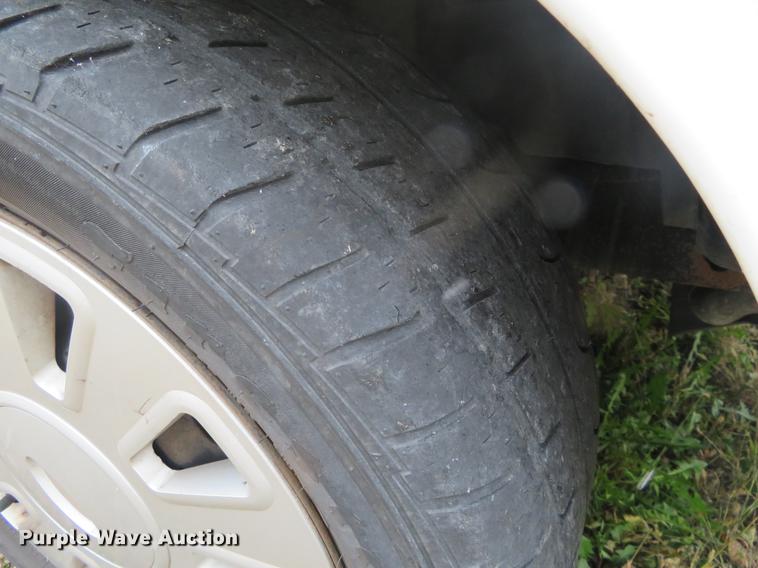 image for item DF9853 2008 Ford Crown Victoria Police Interceptor