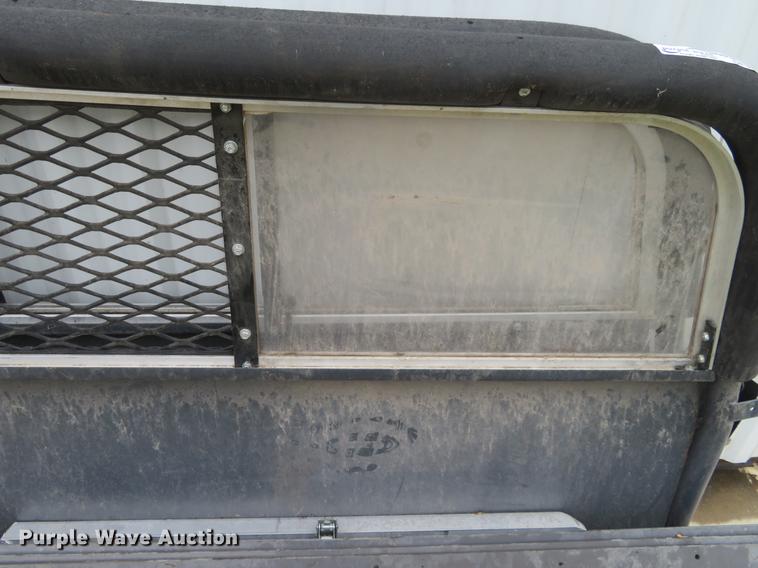 image for item DF9854 (2) cage dividers