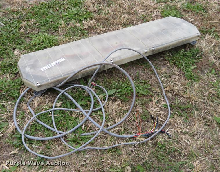 image for item DF9855 Code 3 X2100 light bar