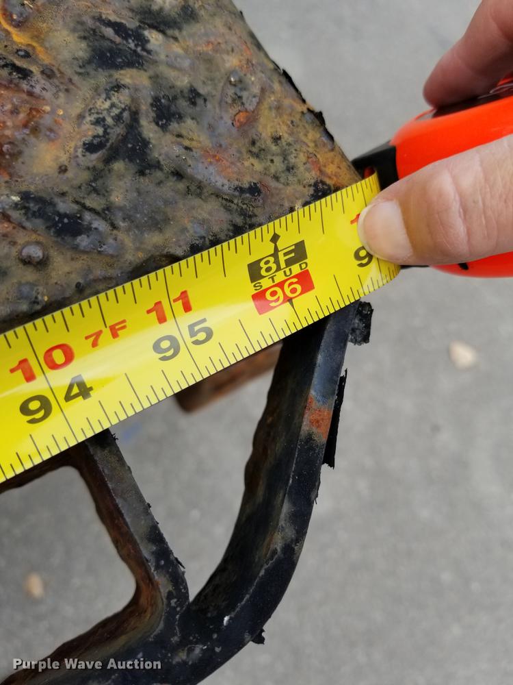 image for item DP9930 1997 Ford F250 Super Duty flatbed pickup truck