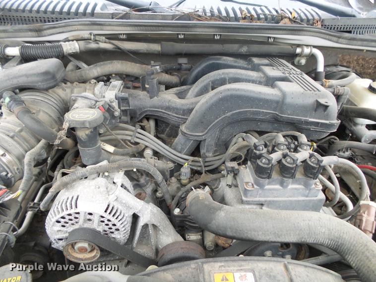 image for item DS9669 2008 Ford Explorer SUV