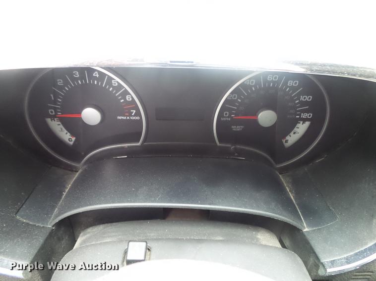 image for item DS9669 2008 Ford Explorer SUV