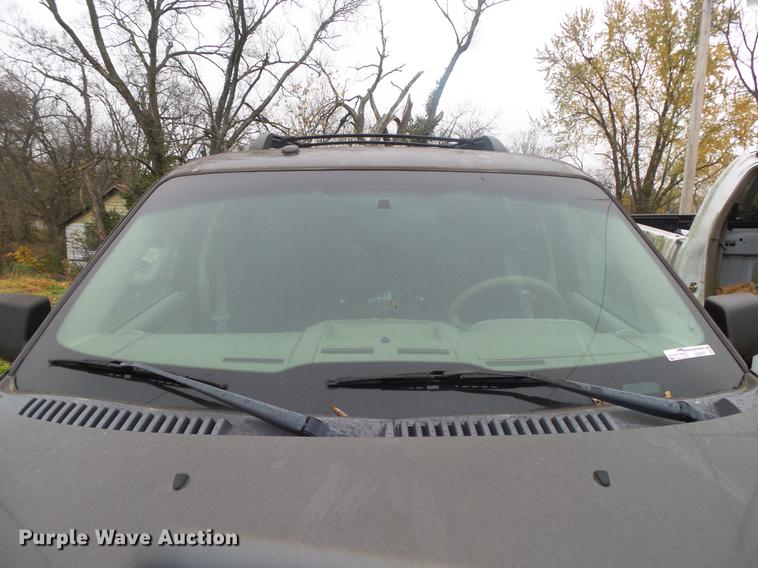 image for item DS9670 2008 Ford Explorer XLT SUV