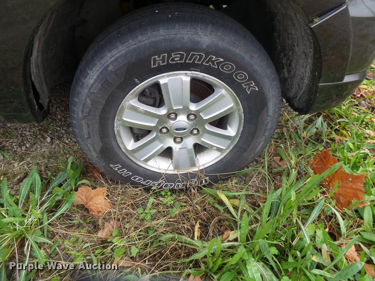 image for item DS9670 2008 Ford Explorer XLT SUV