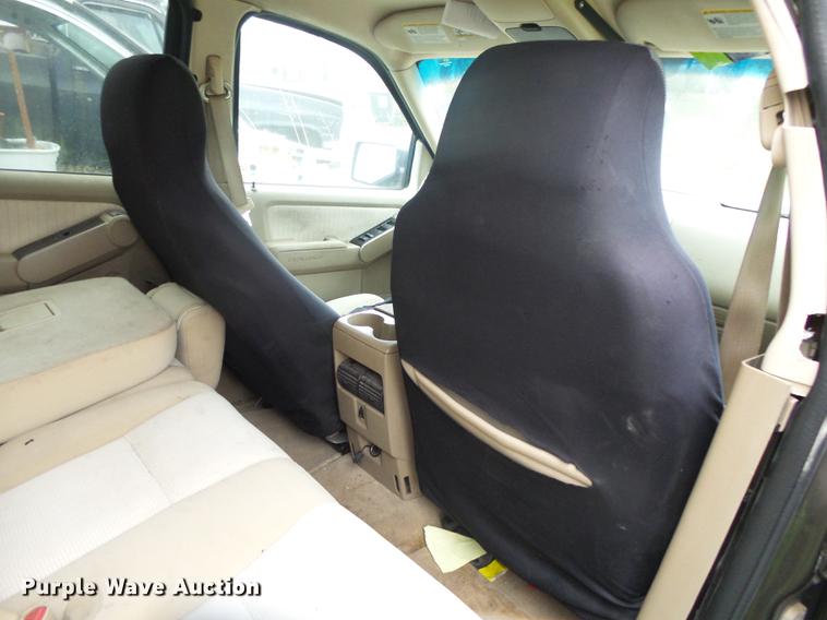 image for item DS9670 2008 Ford Explorer XLT SUV