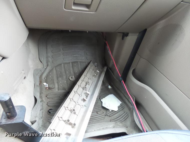 image for item DS9670 2008 Ford Explorer XLT SUV