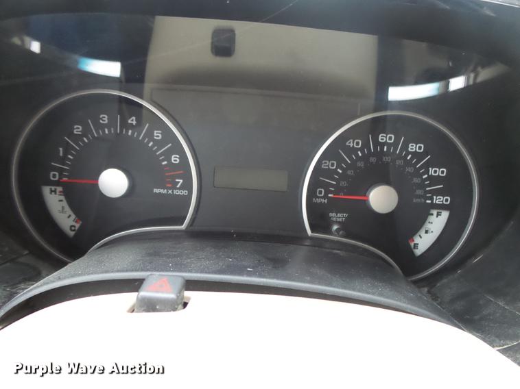 image for item DS9670 2008 Ford Explorer XLT SUV