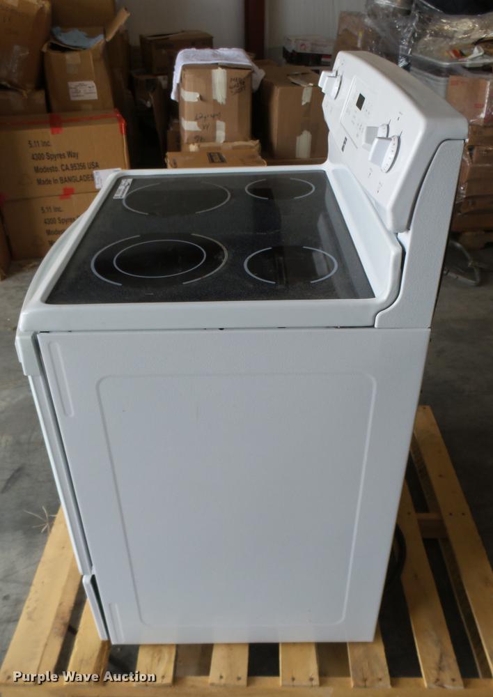 image for item DV9120 Kenmore stove