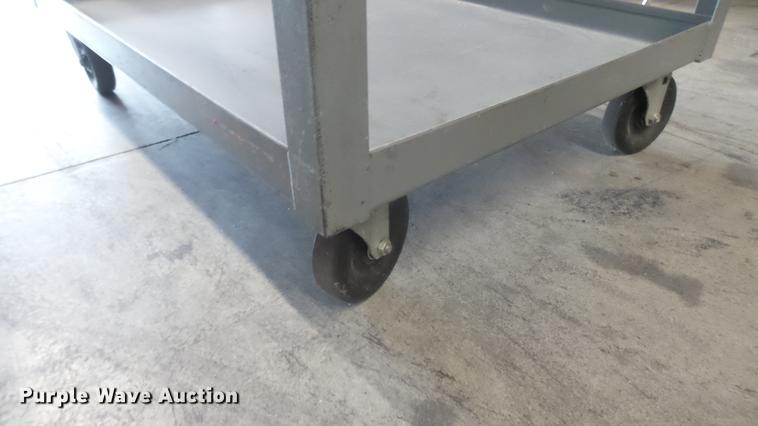 image for item DV9125 Metal cart