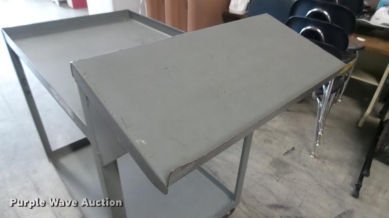 image for item DV9125 Metal cart