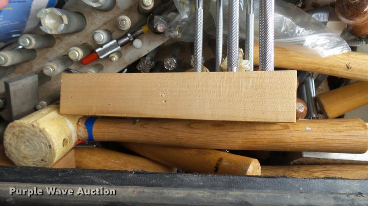 image for item DV9127 Leather tools