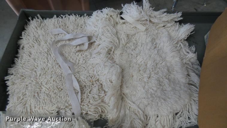 image for item DV9129 Mop dusters