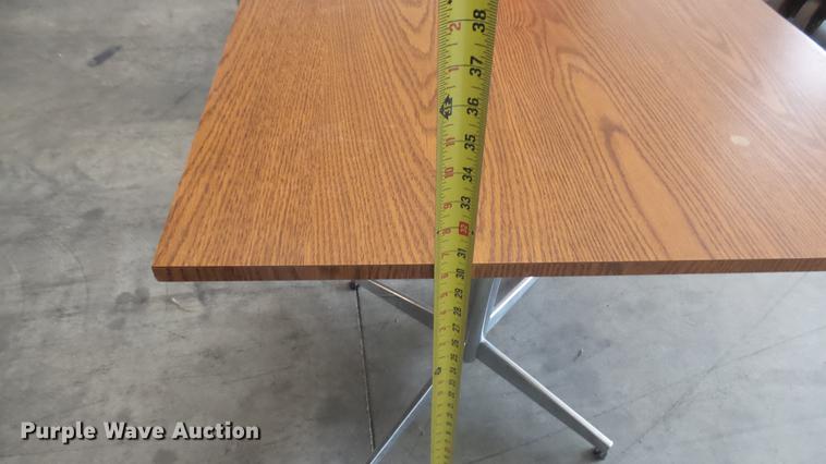 image for item DV9130 (8) tables