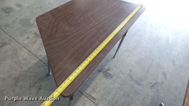 image for item DV9130 (8) tables