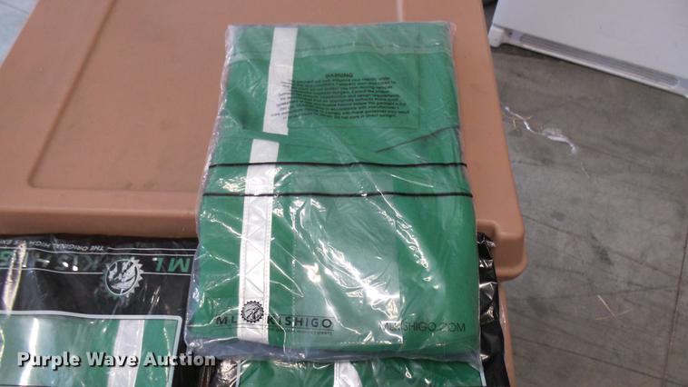 image for item DV9138 Clothing