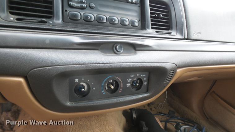 image for item DV9139 1996 Ford Crown Victoria Police Interceptor