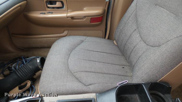 image for item DV9139 1996 Ford Crown Victoria Police Interceptor