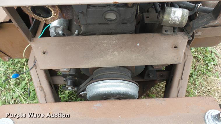 image for item DV9140 1992 Grasshopper 721D ZTR lawn mower