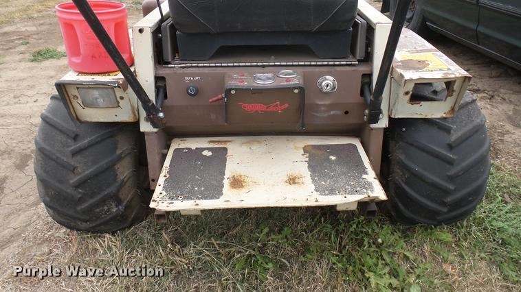 image for item DV9140 1992 Grasshopper 721D ZTR lawn mower