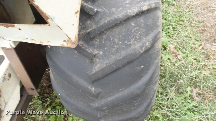 image for item DV9140 1992 Grasshopper 721D ZTR lawn mower