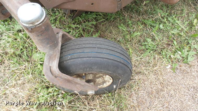 image for item DV9140 1992 Grasshopper 721D ZTR lawn mower