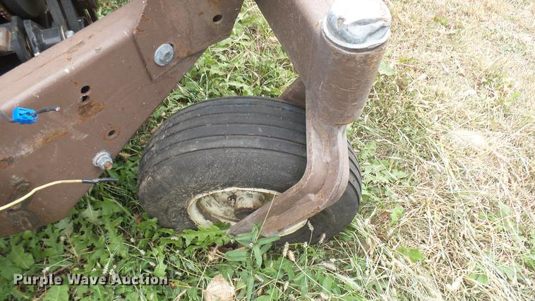 image for item DV9140 1992 Grasshopper 721D ZTR lawn mower