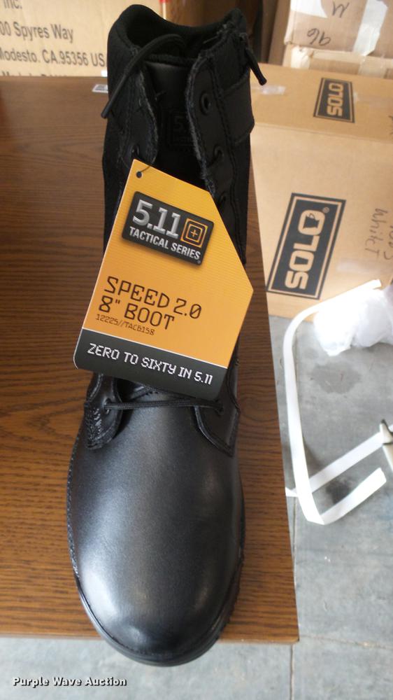 image for item DV9142 (30) pairs of boots