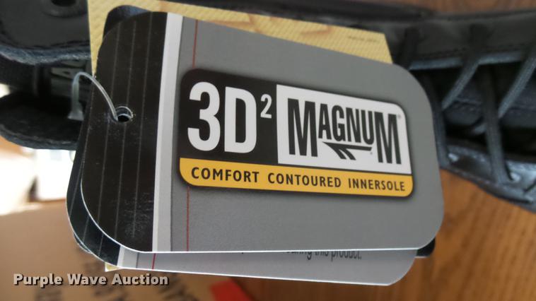 image for item DV9142 (30) pairs of boots