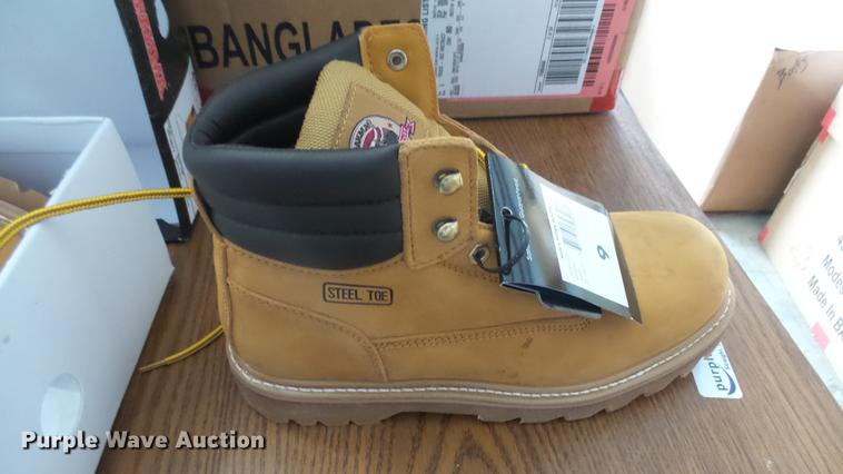 image for item DV9143 Boots, pants, and slippers