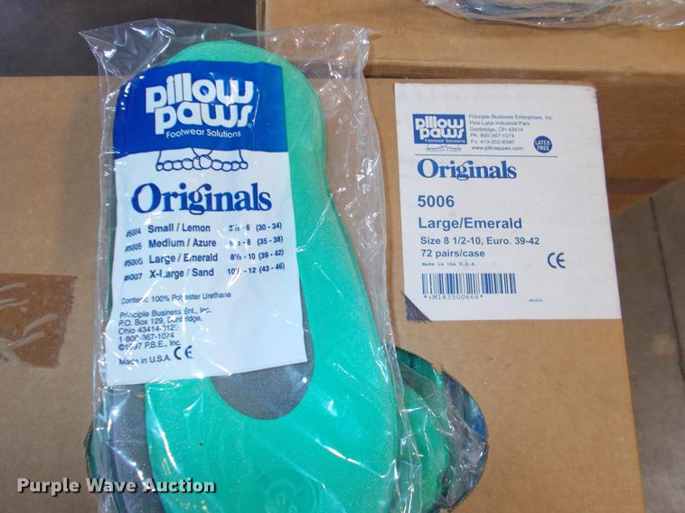 image for item DV9143 Boots, pants, and slippers