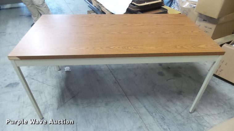 image for item DV9147 (5) tables