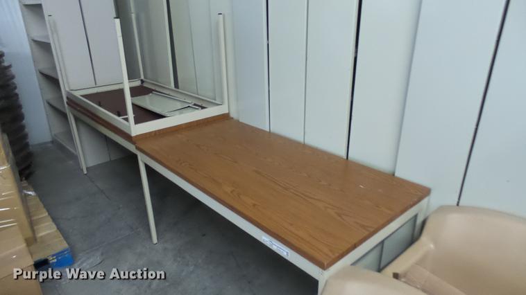 image for item DV9147 (5) tables