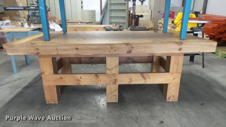 image for item DV9152 (3) tables