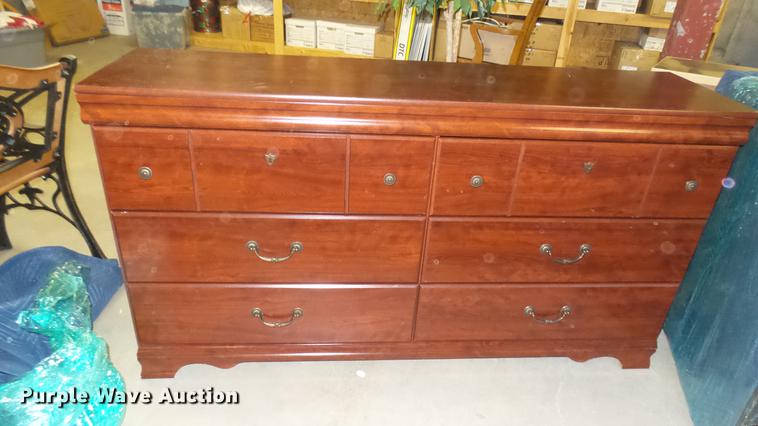 image for item DV9154 Furniture