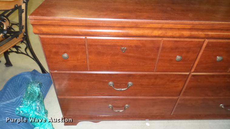 image for item DV9154 Furniture