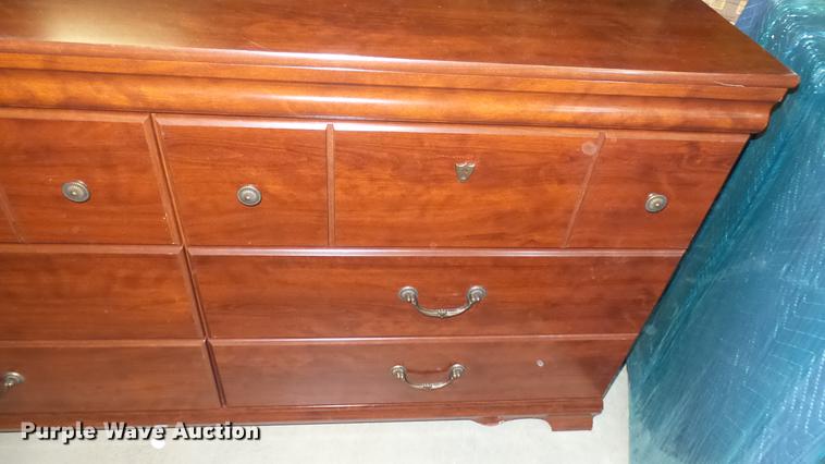 image for item DV9154 Furniture