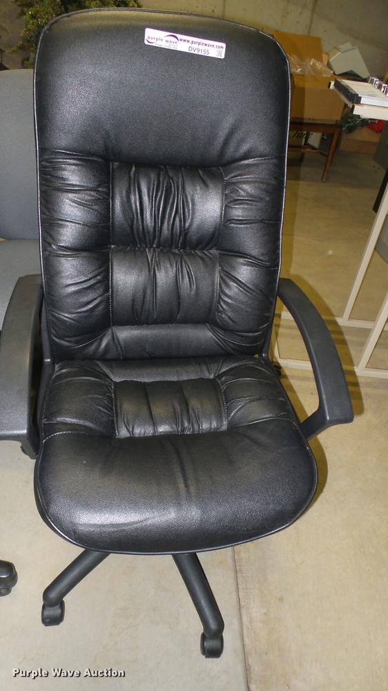 image for item DV9155 (10) office chairs