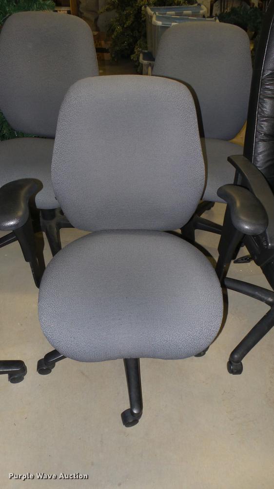 image for item DV9155 (10) office chairs