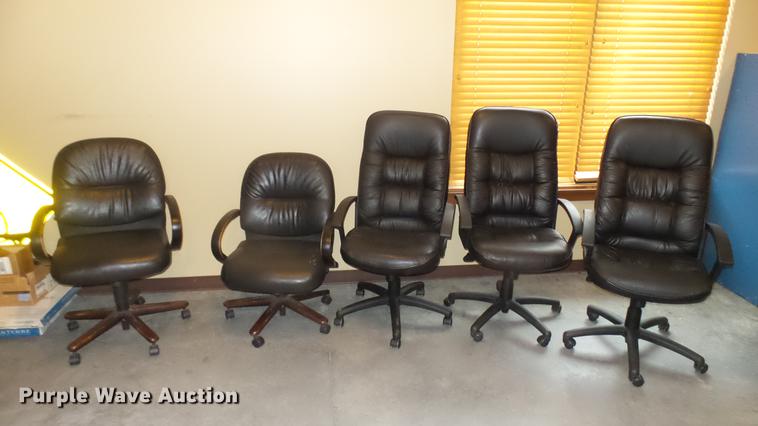 image for item DV9155 (10) office chairs